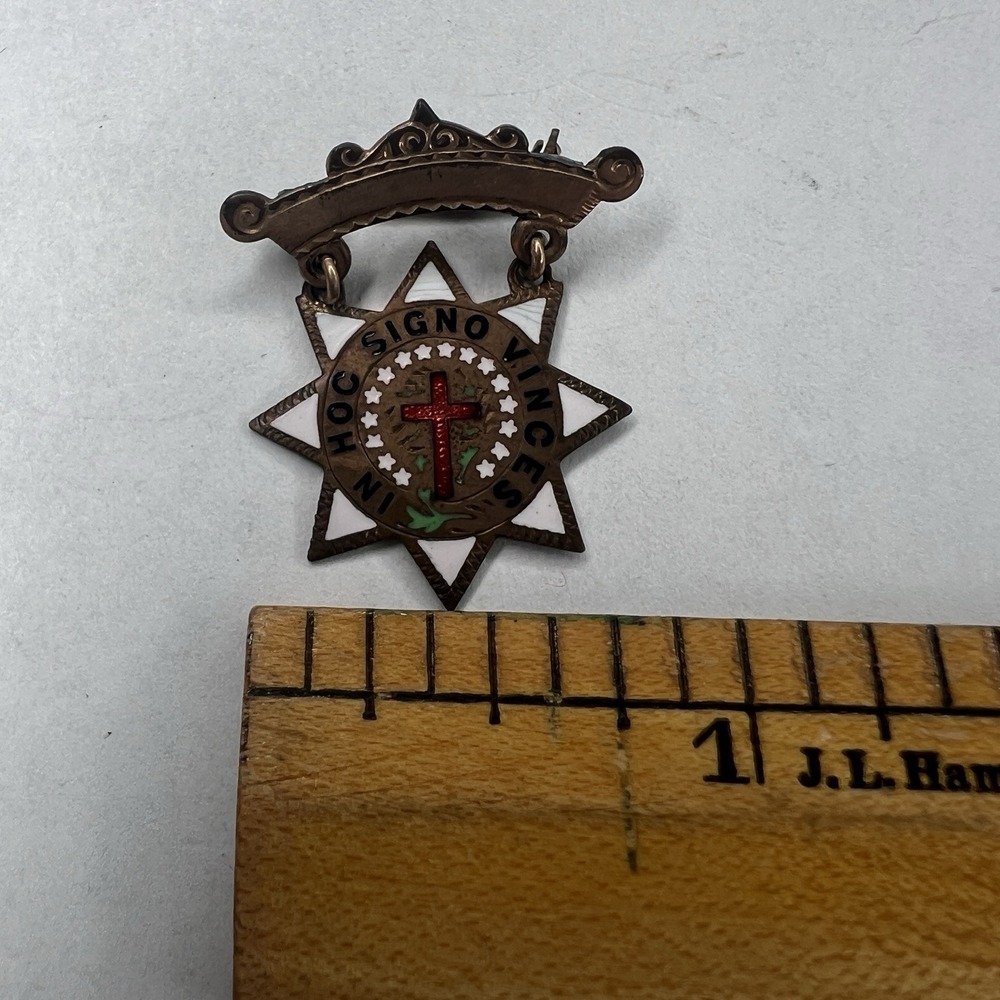 Vintage in Hoc Signo Vinces Knights Templar Masonic Pendant 1800s Early 1900s